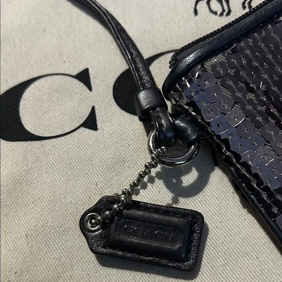 Coach Sequin Wristlet No Callouts EUC - Picture 2 of 5
